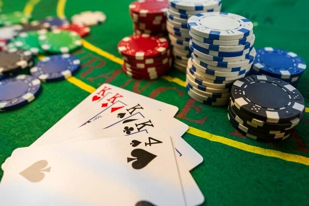 niaga bet mobile app home screen showing Liga 1 fixtures and live-dealer table options